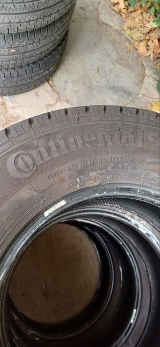 Зимни гуми за бус 16-ки   4 БРОЯ 225/75/16С  CONTINENTAL