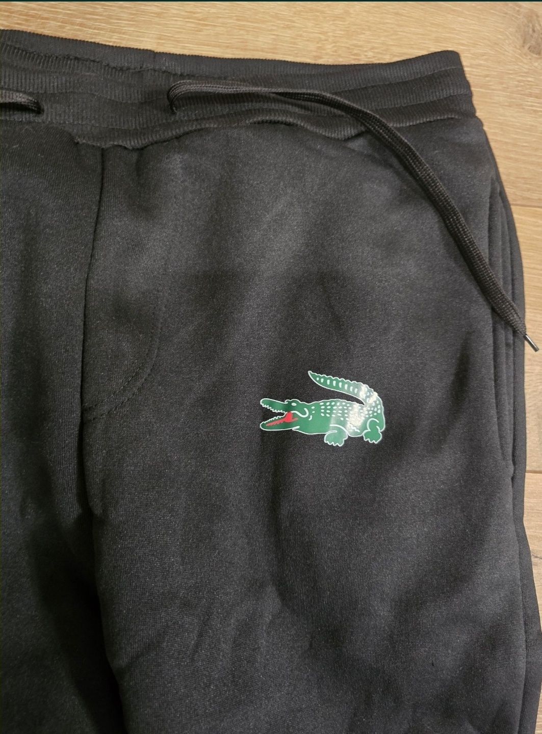 Compleu Lacoste sau separat