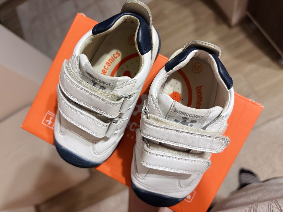 Vand papuci Biomecanics 23, stare buna