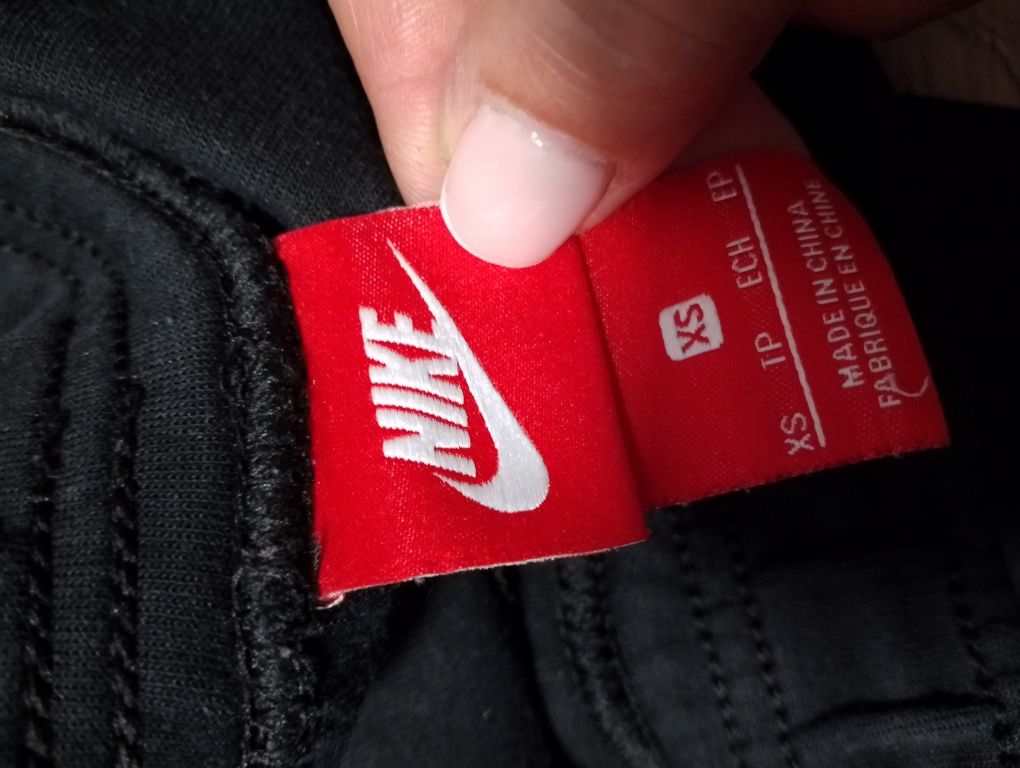 Дамско долнище Nike