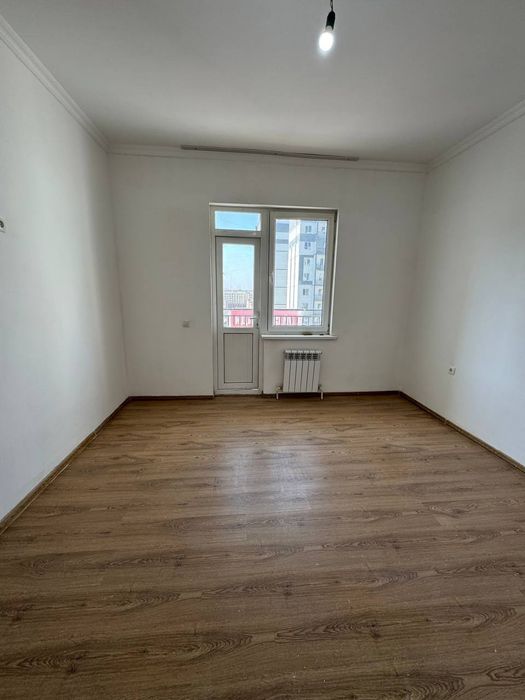 Motrid 3 xonali 87 kvadrat uy sotiladi