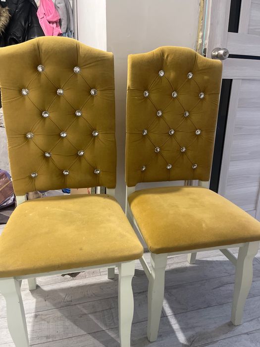 Отдам два стула бесплатно