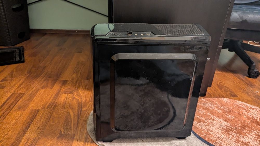 PC gaming gtx 1070 Ryzen 5 1600 8gb ram