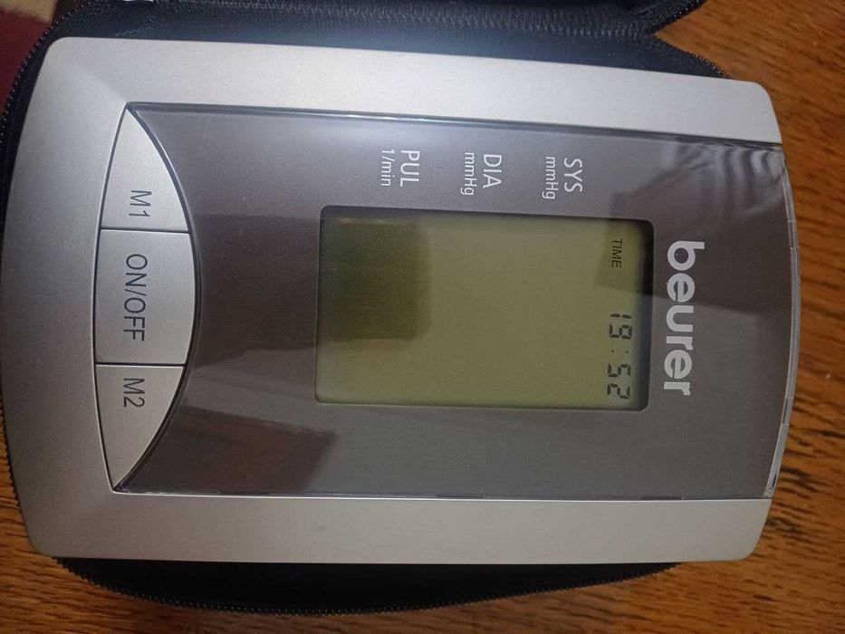 Продам танометр,производство Германия