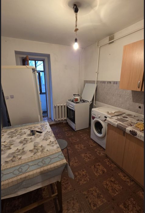 Сдам 2 х комн центр