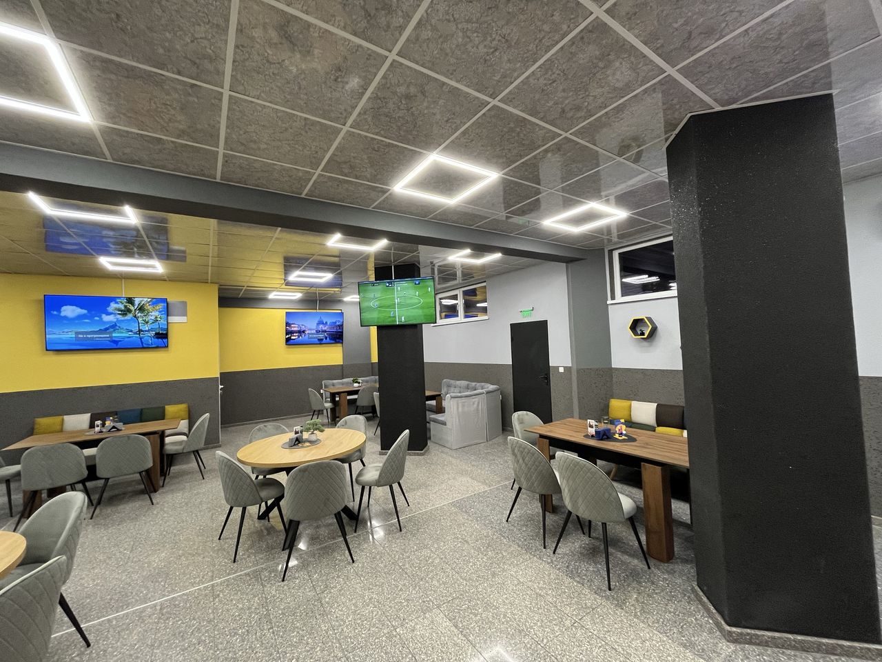 Продава се Заведение в Монтана, Младост 2 - 120 кв.м за 149 €/кв.м - Снимка #5