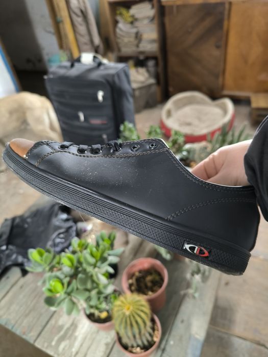 Женская обувь в продаже