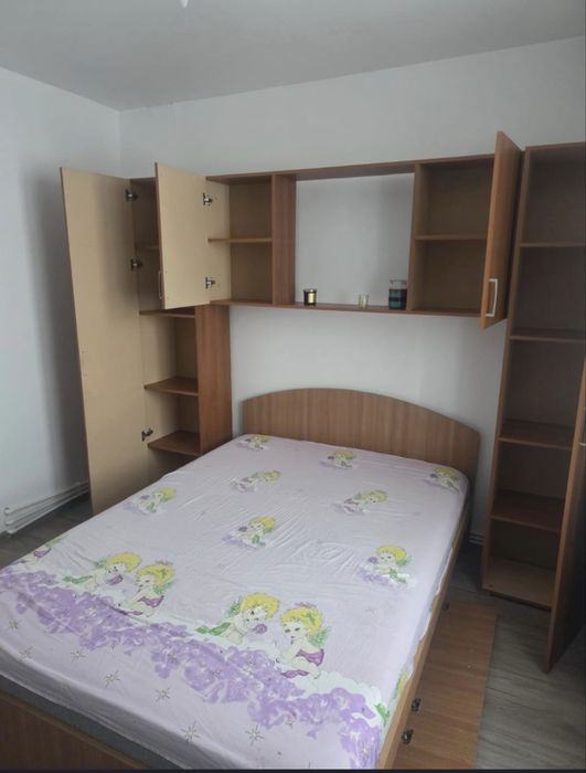 Inchiriez apartament 2 camere