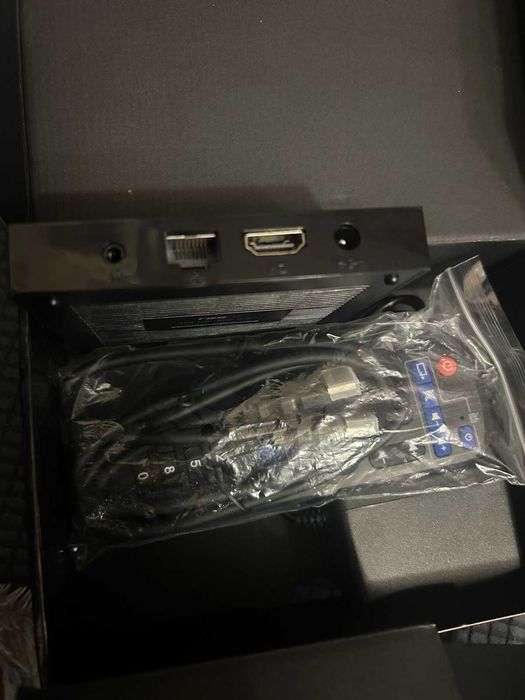 Android TV BOX 4GB RAM/64 GB ROM 4X CPU Cortex-A53 GPU Mali - G31 MP2