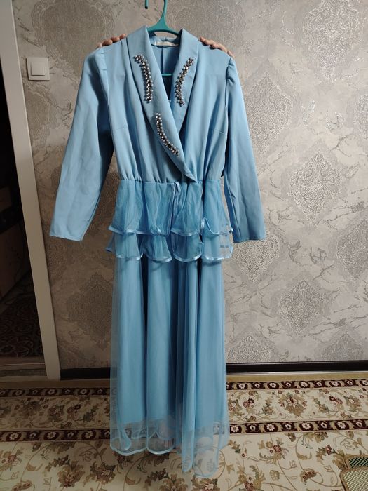 Продаётся платье