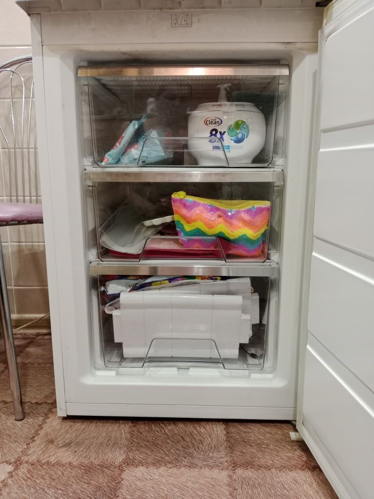 Продам Морозильную камеру.. В отличном состоянии. Рабочая.