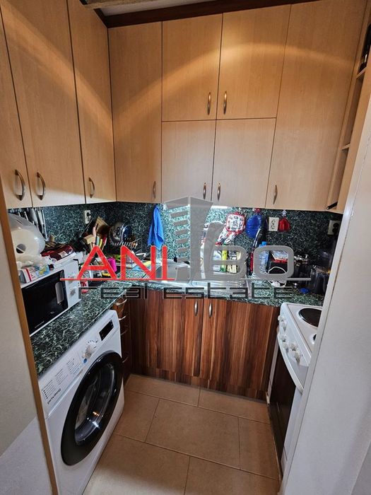 Продава се Тристаен апартамент в София, Овча купел - 127 кв.м за 1930 €/кв.м - Снимка #1