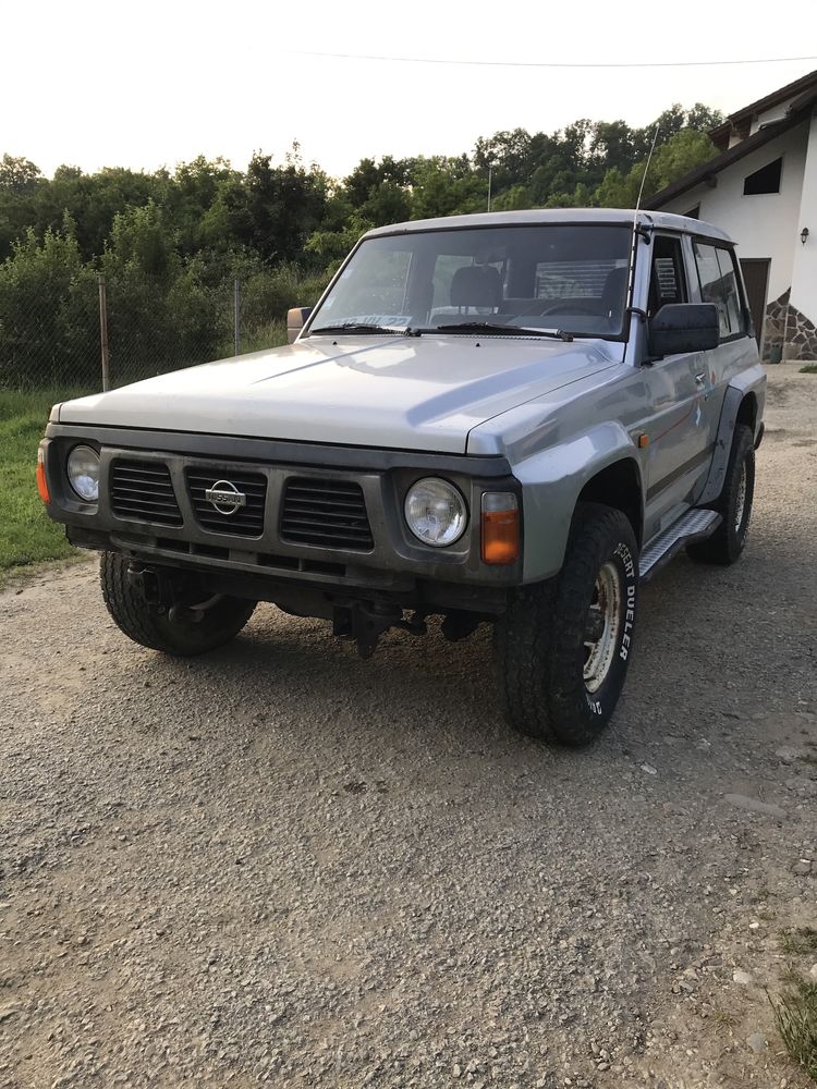 Nissan patrol y60