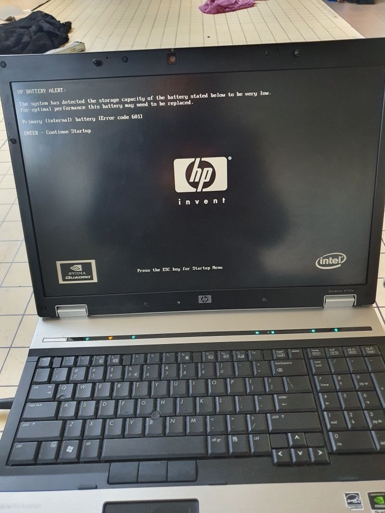 Лаптоп HP с Windows 7