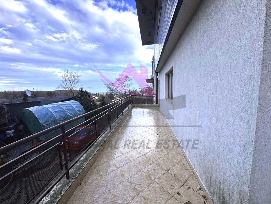 Дава се под наем Двустаен апартамент в Варна, м-т Акчелар - 50 кв.м за 240 € - Снимка #3