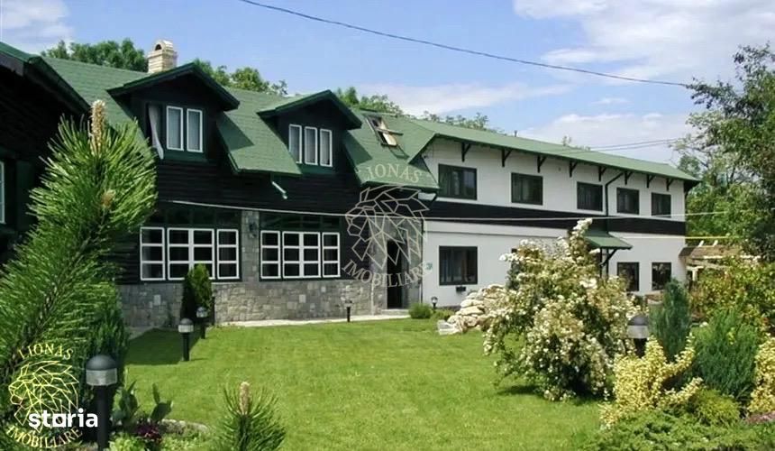 Conac/Casa/Vila - 553 mp - Teren 1652 mp - Breaza (PH)