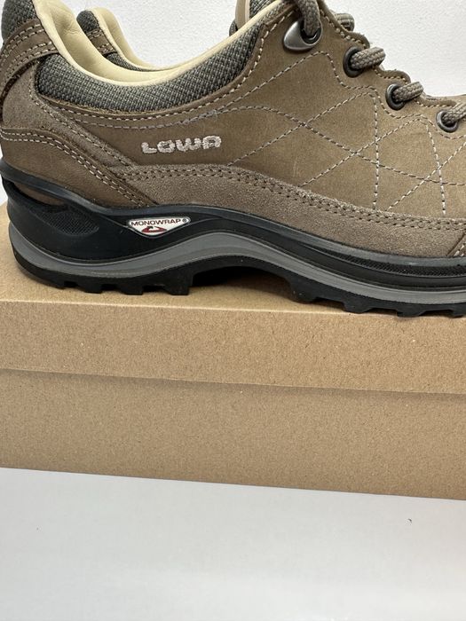 LOWA Renegade GTX (39) Туристически Обувки