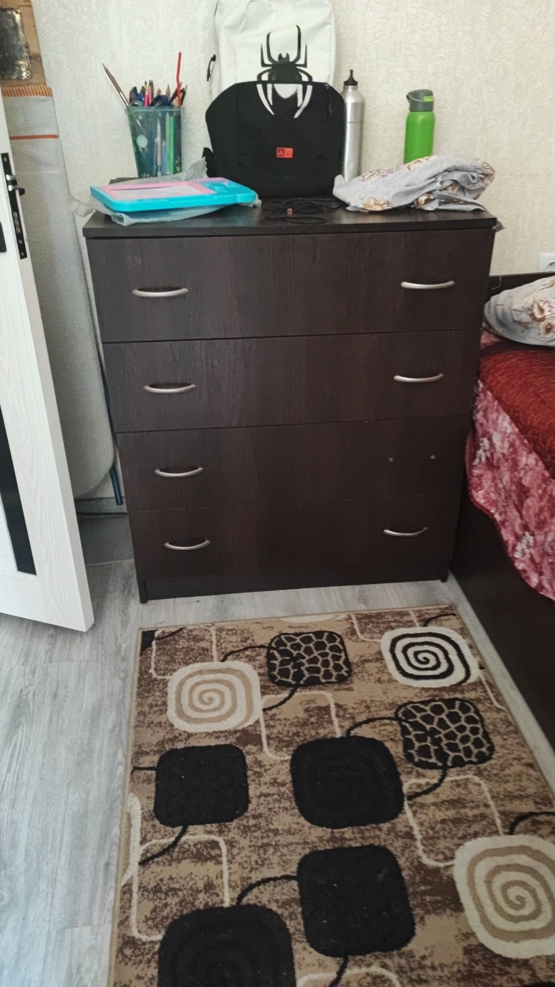 Продам кровать с матрасом