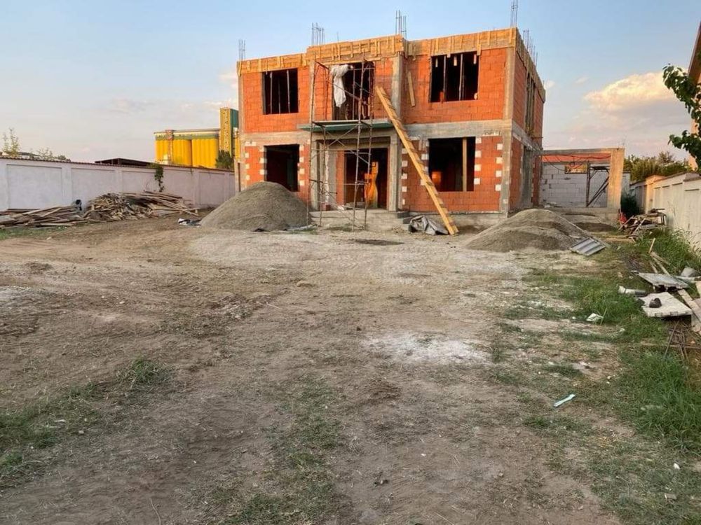 Firmă construcții case, renovari, consolidări, finisaje, etc
