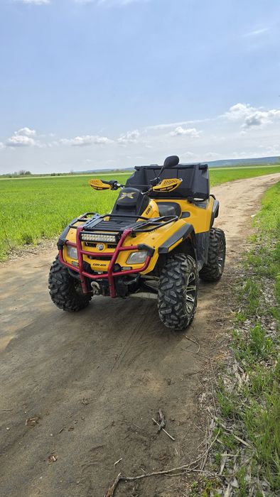 Can am Outlander 800