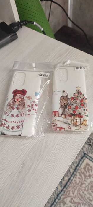 Продам новые  2 чехла  на redmi not 10s