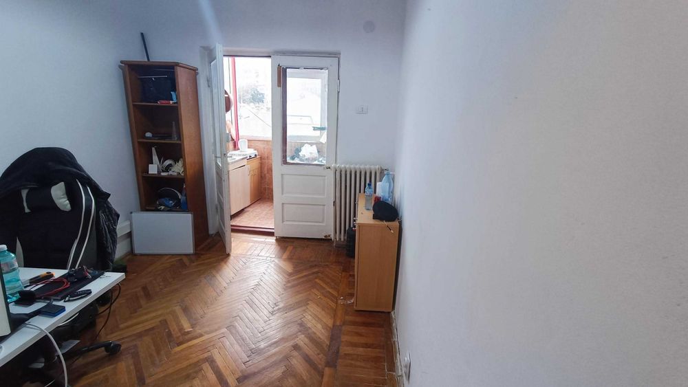 Garsoniera, zona Central, Casa de Cultura