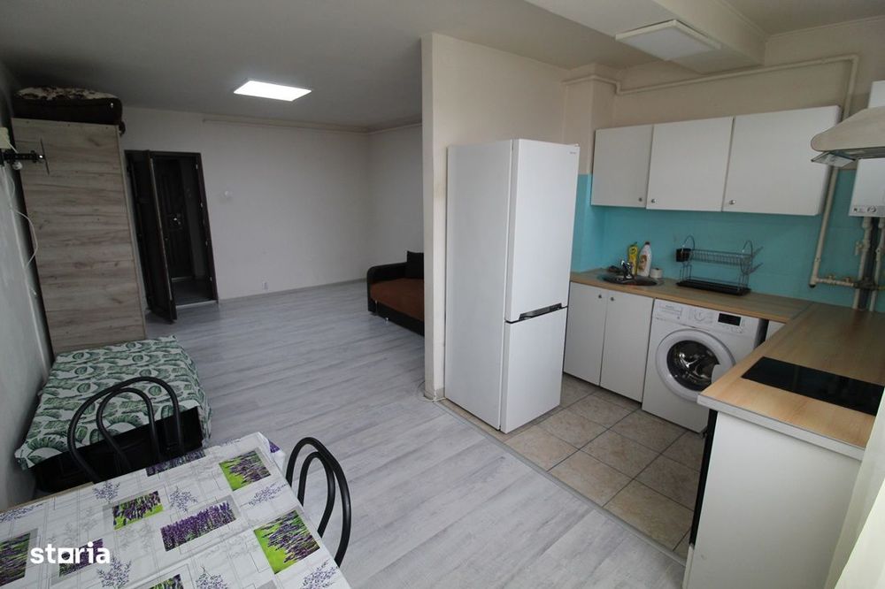 Închiriez garsonieră în Hunedoara, zona Bd. Dacia-Supeco, 29mp, etaj 9