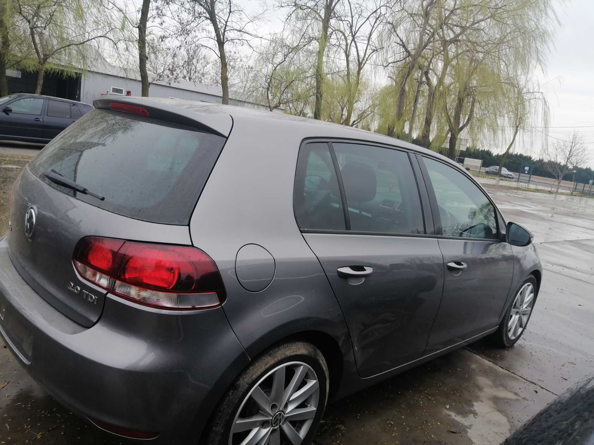 Dezmembram Volkswagen Golf 6
