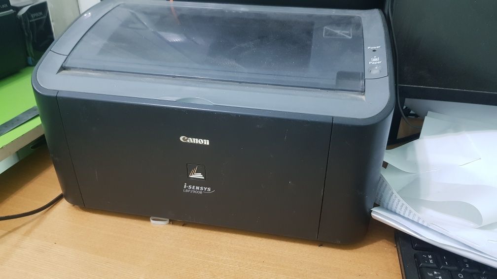 Printer sotiladi canon 2900 lvp