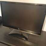 Televizor LG full HD diagonala 60 cm