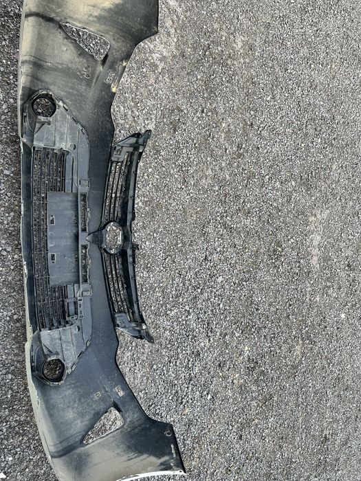 Бампер с решетками в сборе