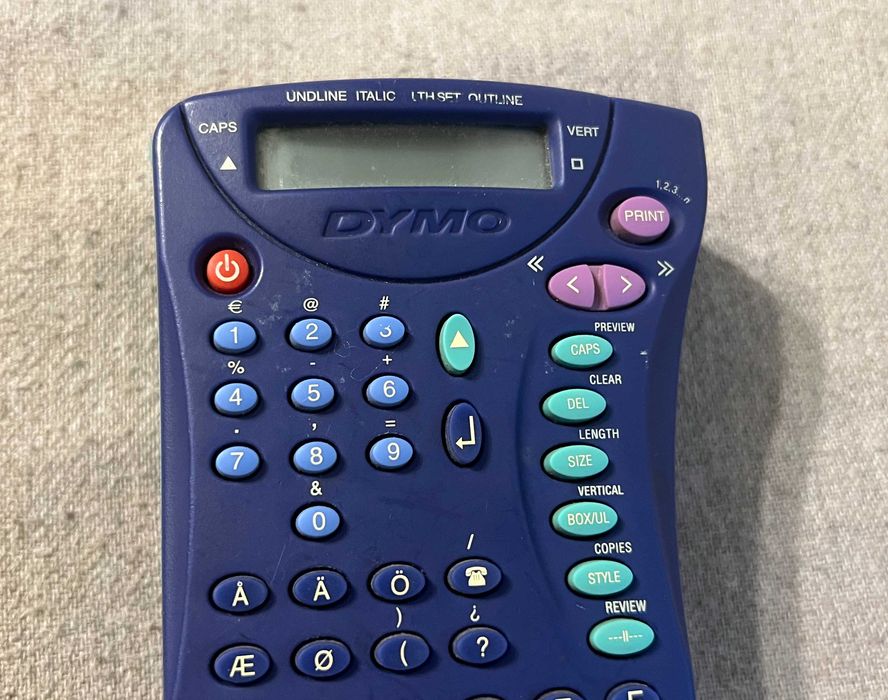 Aparat etichetare Dymo LabelPOINT 100 cu banda inclusa functional