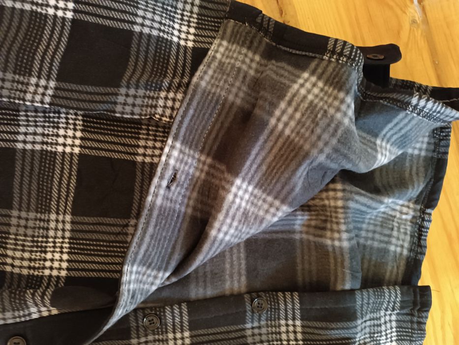 Продаю мужскую рубашку,новую, утепленную ,на флисе, большой размер