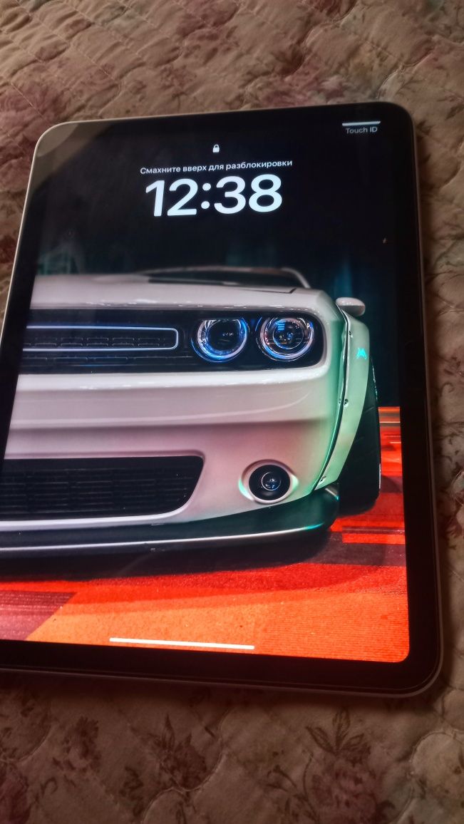 Ipad 10  sotiladi