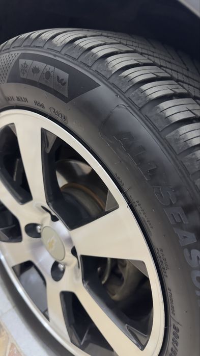 Ласетти 1,6 сотилади