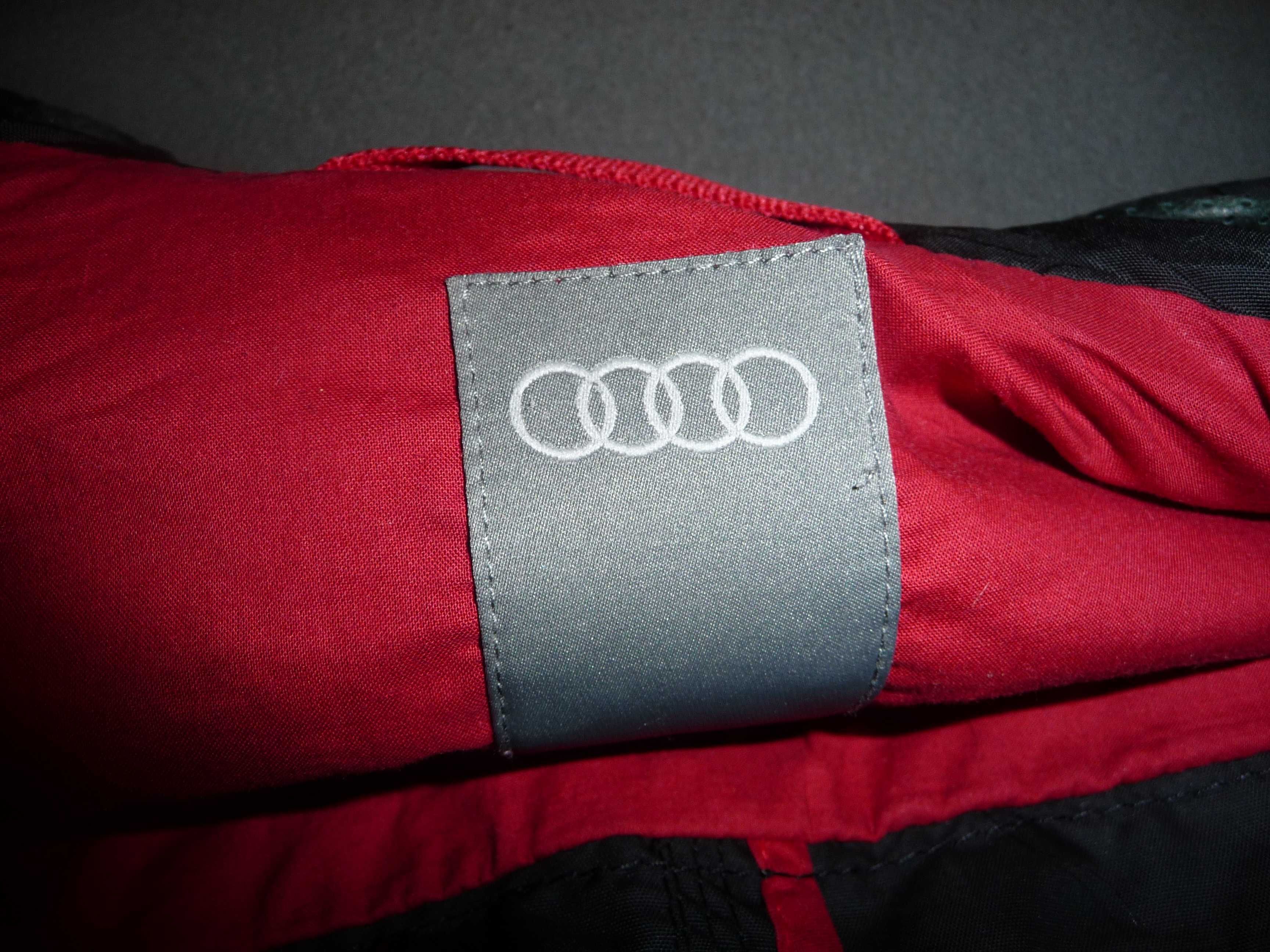 яке  AUDI RS 6 размер 50 уникално