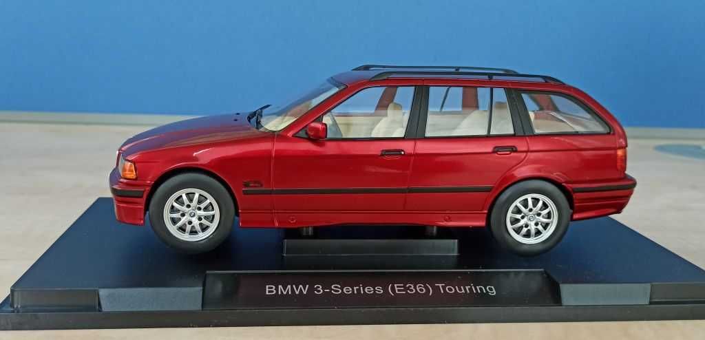 Macheta BMW Seria 3 Touring E36 Break 1995 rosu metalizat - MCG 1/18