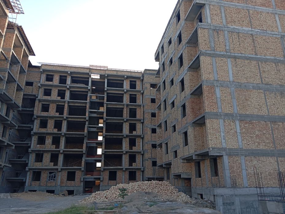 Квартира навстройка сотилади