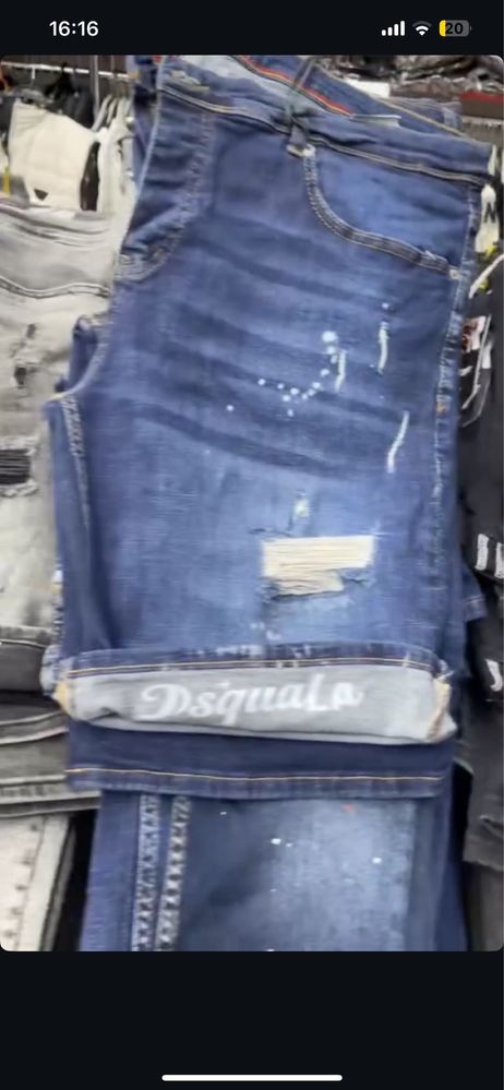 Perechile de blugi