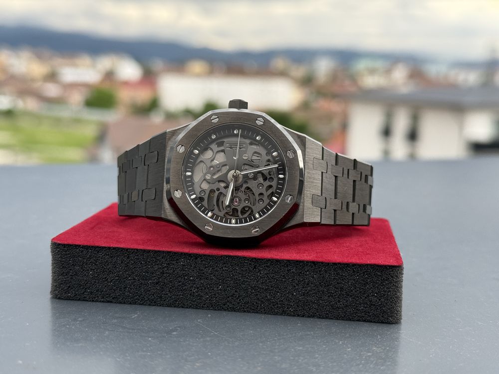 Nomods Baretten Royal Oak Skeleton 37mm, Seiko NH72 Automat, Safir