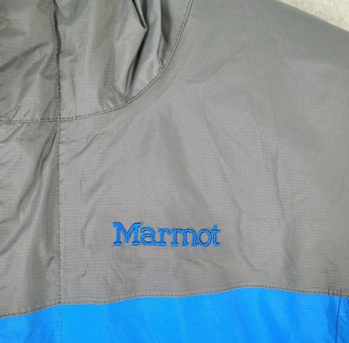Geaca pt ploaie Marmot ca noua, marime S, barbateasca