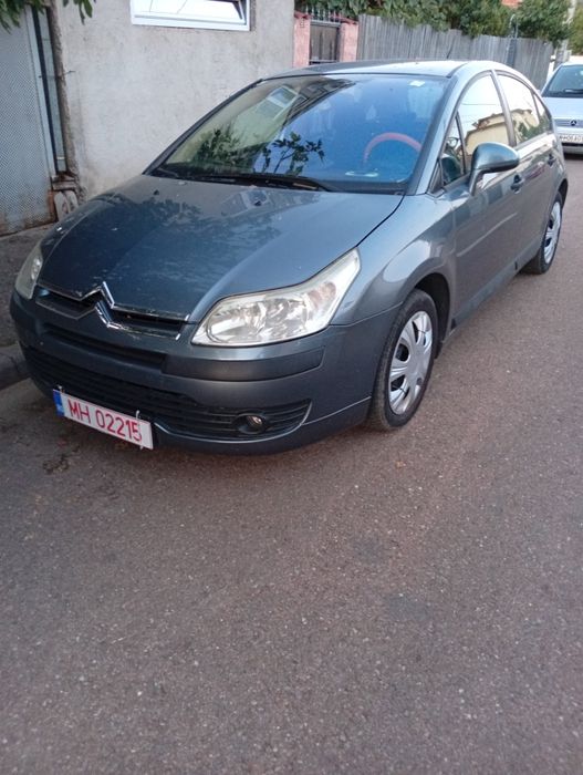 Citroen C4 1'4 benzina 2006 Nr roși până în octombrie euro4