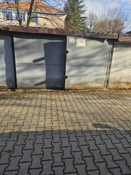 Garaj autorizat acte la zi in zona balcescu