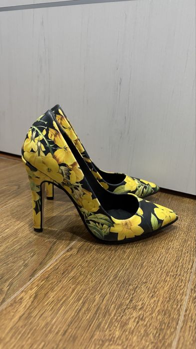 Дамски обувки 37 номер