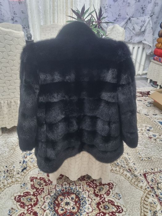 Продам Норковую шубу