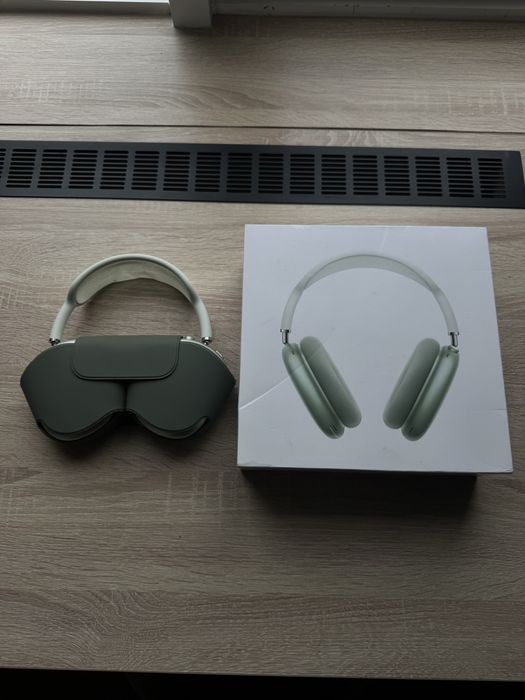 Airpods max green
