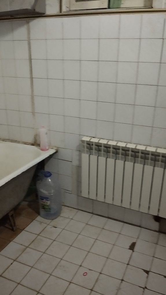 Zudlik bilan  4 xonalik kvartira sotiladi