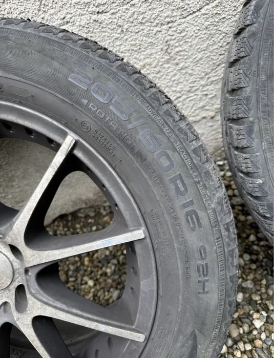 Jante AEZ + cauciucuri de iarna 205 60 R16