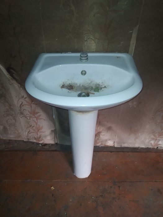 Раковина кафельная в отличном состоянии