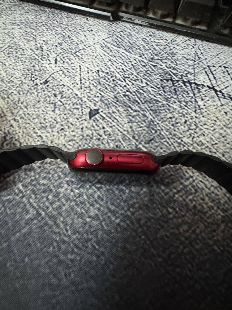 Apple watch 7 41mm product red